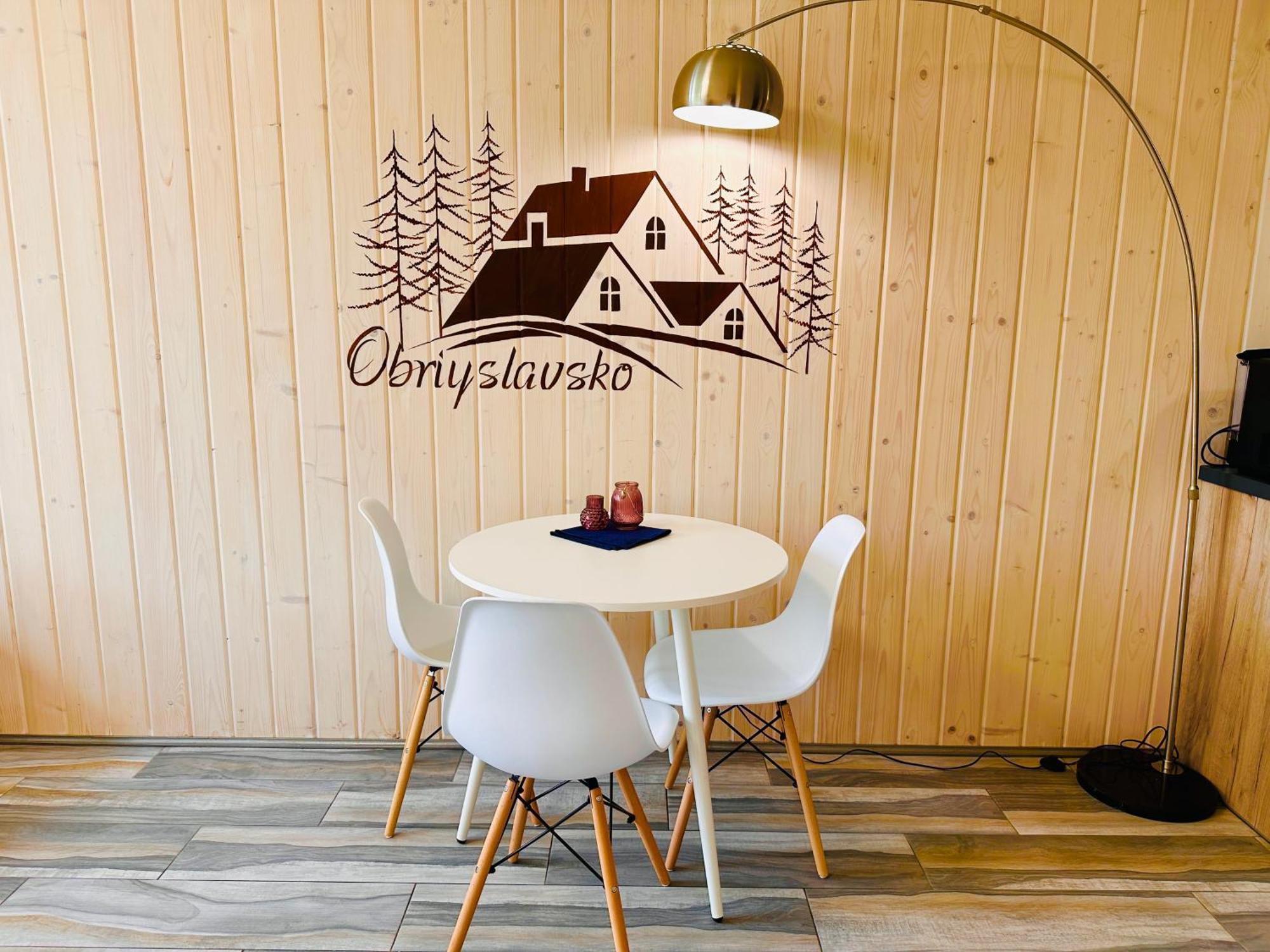 Obriyslavsko Villa Eksteriør billede